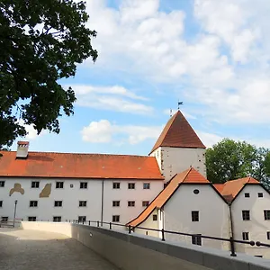 Gasthuis Gaestehaus Maelzerei Auf Schloss Neuburg Am, Neuburg am Inn